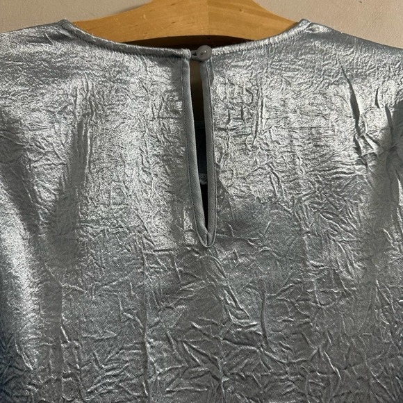 🔴BAUM UND PFERDGARTEN Marcy‎ Cutout Satin Blouse In Blue Fog - Picture 10 of 10